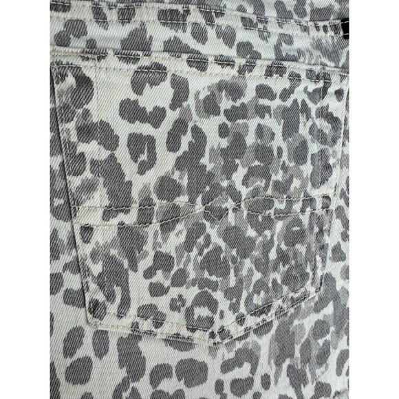 Lucky Brand Womens Riley Animal Print Denim Shorts Size 6/28 Spring Cheetah - Picture 14 of 16